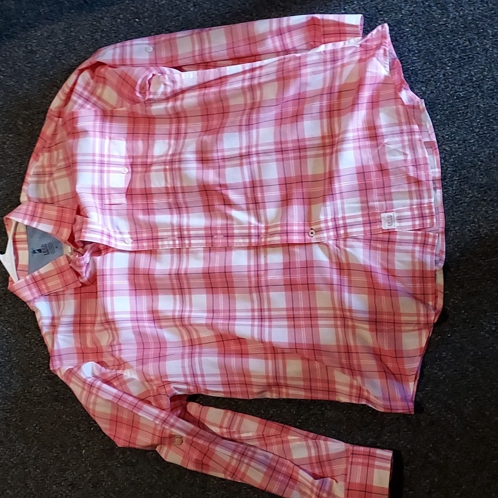 Izod seaside poplin long sleeve button down